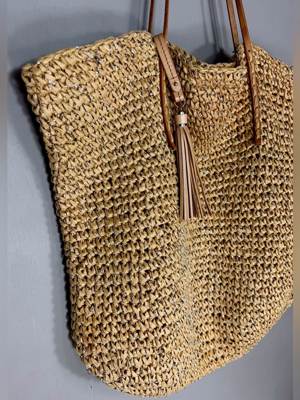 BANANA REPUBLIC Paper Straw Shopper - Picture 3 of 7